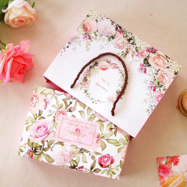 FLOWER GIFT BAG