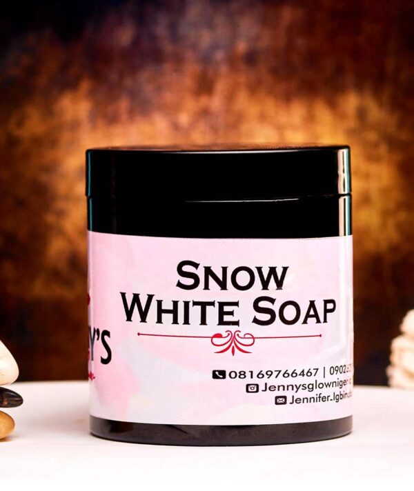 JENNYS SNOW WHITE SOAP